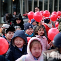 "Just a moment" - 800 children's demonstration