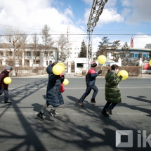 "Just a moment" - 800 children's demonstration