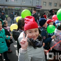 "Just a moment" - 800 children's demonstration