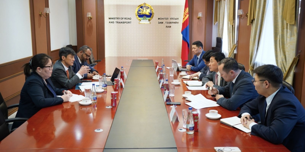 Meeting held to discuss a new project with the World Bank